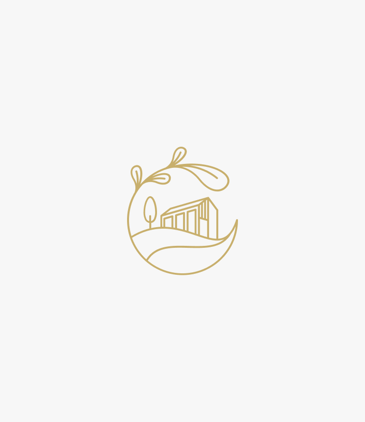 La Corte di Tavignano monogram in gold on a white background